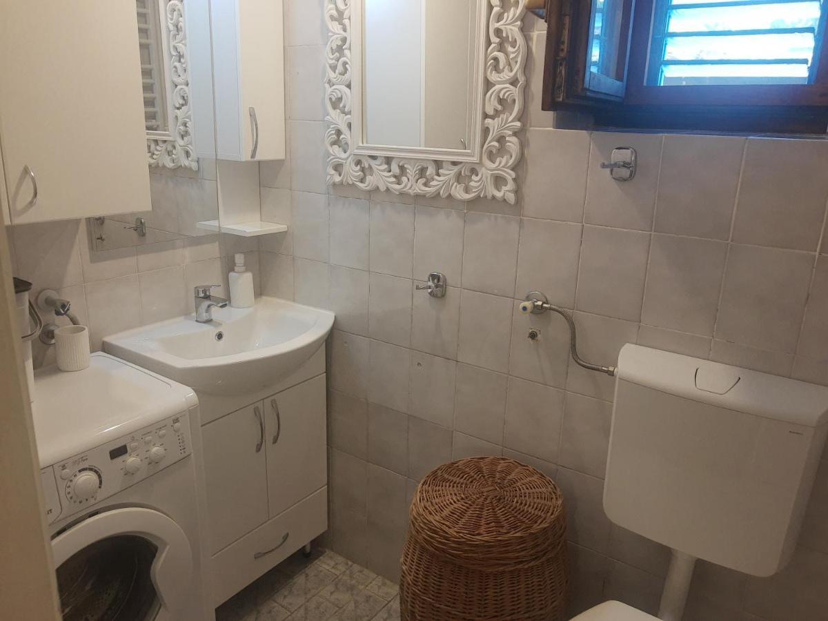 Sea-Side Old Stone Villa With A Private Garden Budva Exterior foto