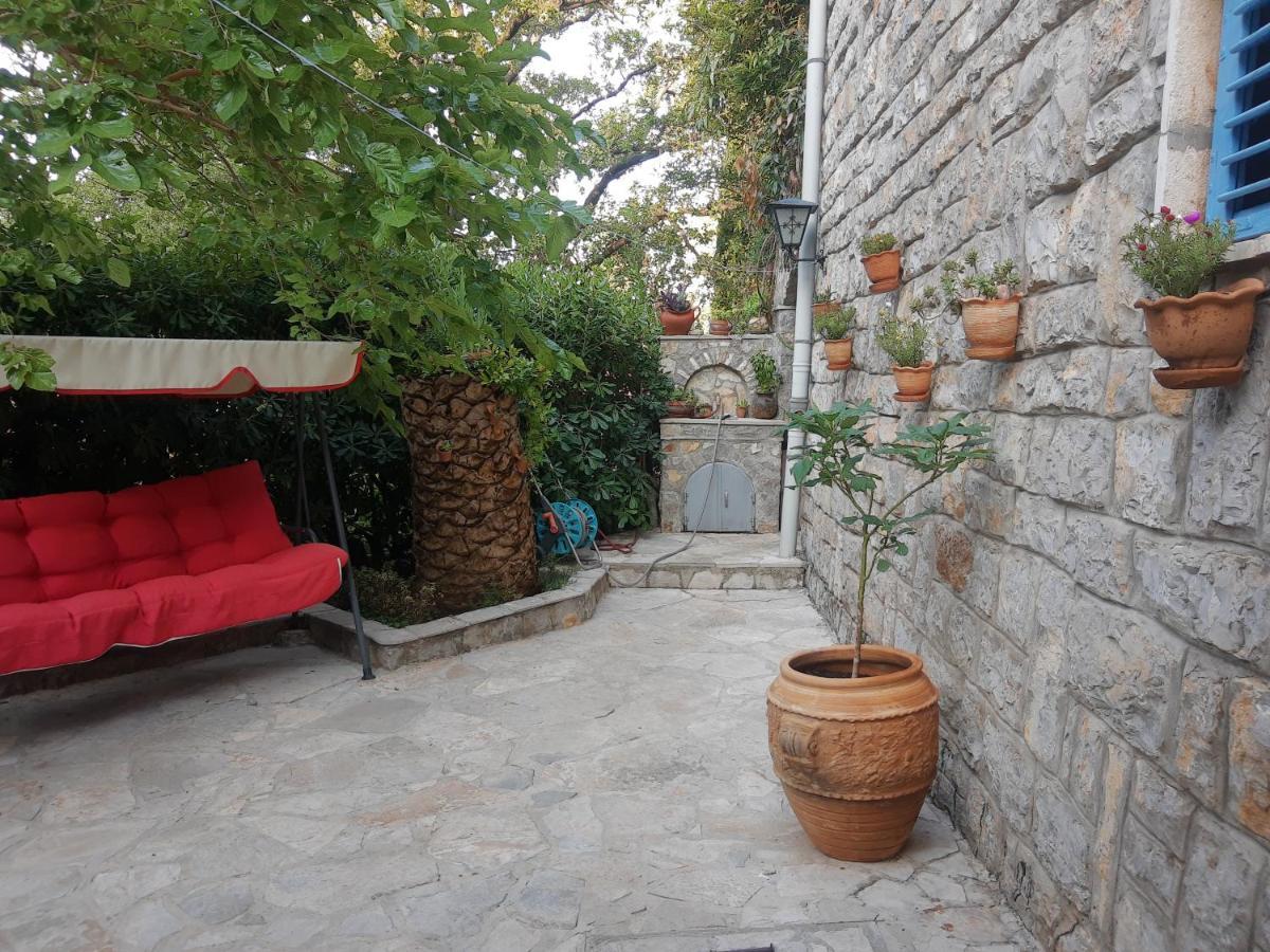 Sea-Side Old Stone Villa With A Private Garden Budva Exterior foto