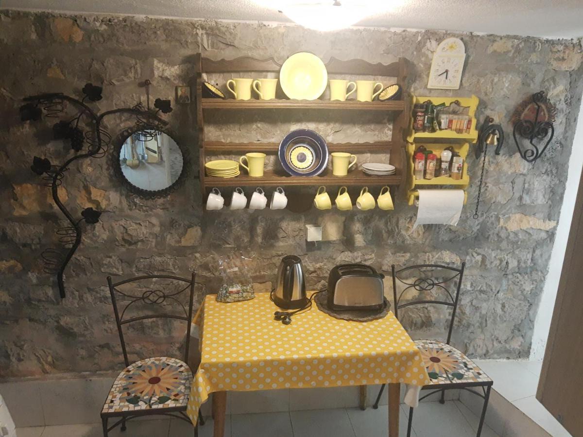 Sea-Side Old Stone Villa With A Private Garden Budva Exterior foto