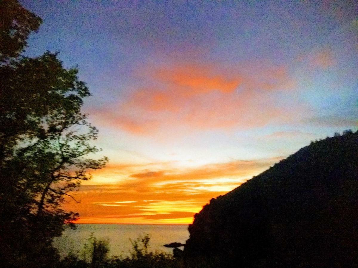 Sea-Side Old Stone Villa With A Private Garden Budva Exterior foto